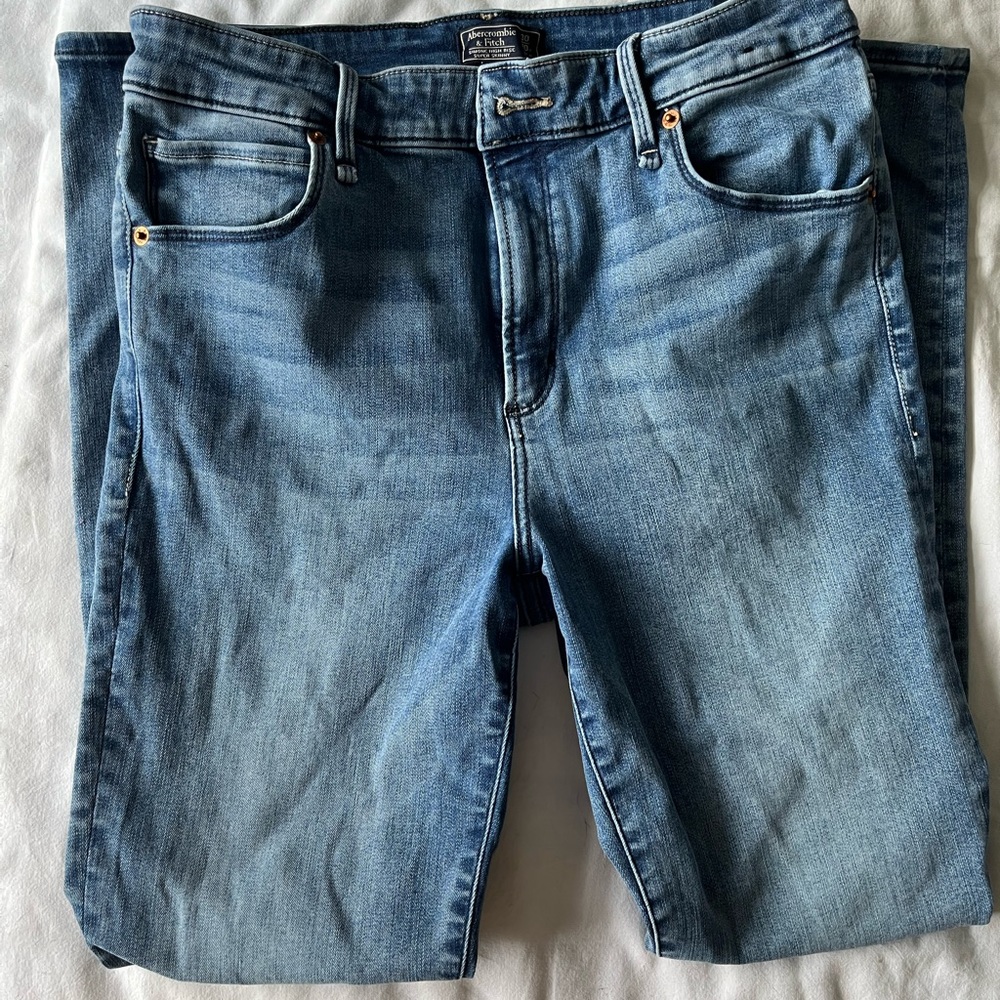 Abercrombie & Fitch skinny jeans